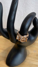 Load image into Gallery viewer, Bow Fashion Ring No. 35
