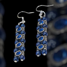 Load image into Gallery viewer, Earrings Sapphire Glamor
