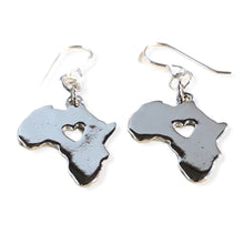 Load image into Gallery viewer, Africa&#39;s Heart ~ earrings
