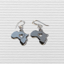 Load image into Gallery viewer, Africa&#39;s Heart ~ earrings
